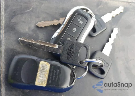 1995 Ford F350 из США, поврежденный, VIN 1FTJW36F5SEA82040